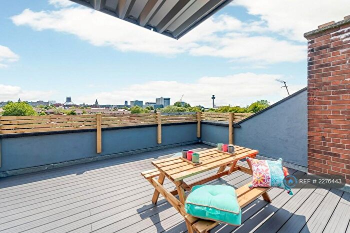 10 Bedroom Penthouse To Rent In City Centre, Liverpool, L3