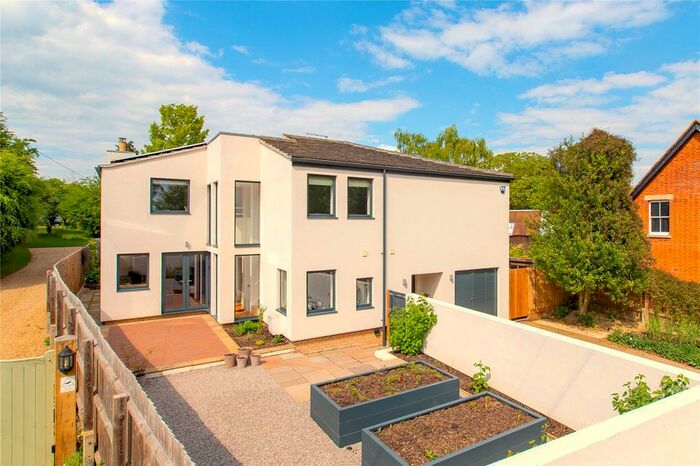 4 Bedroom Detached House For Sale In High Street, Coton, Cambridge, CB23