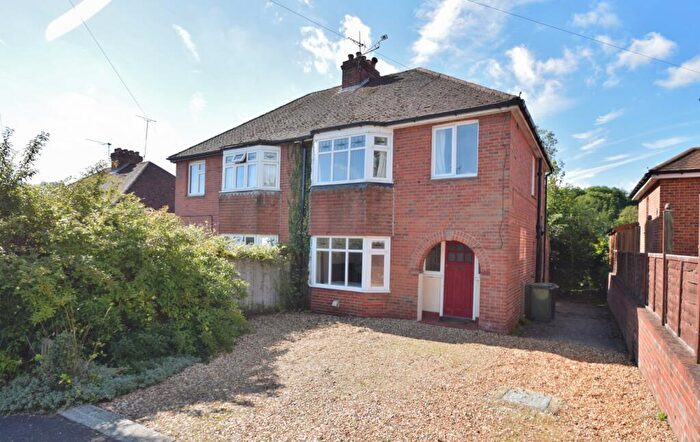 4 Bedroom Semi Detached House To Rent In Stanmore, SO22