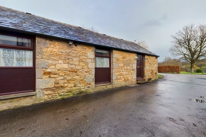 2 Bedroom Terraced Bungalow To Rent In Borwick, LA6