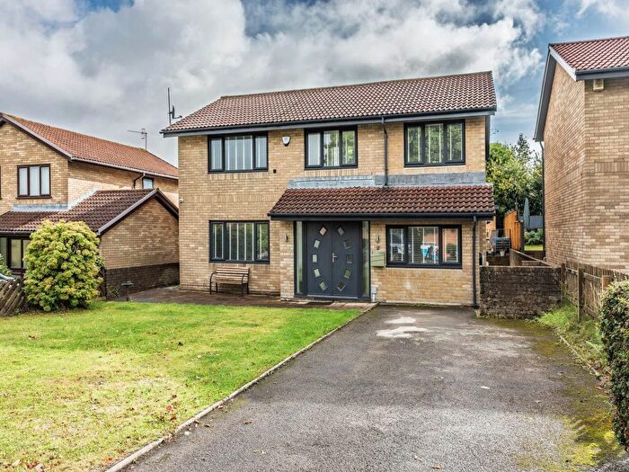5 Bedroom Property For Sale In The Hollies, Croespenmaen, Crumlin, NP11