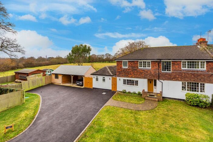 4 Bedroom Semi-Detached House For Sale In Church Walk, Brighton Road, Horley RH6