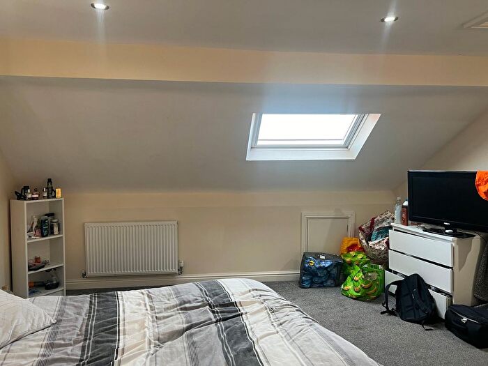 6 Bedroom Detached House To Rent In Derby Grove, Nottingham, NG7