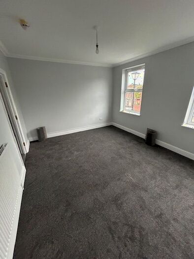 5 Bedroom Terraced House To Rent In Gibbon Road, London, SE15