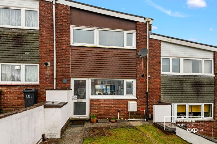3 Bedroom Terraced House For Sale In Pentland Close, Plymouth, Devon, PL6