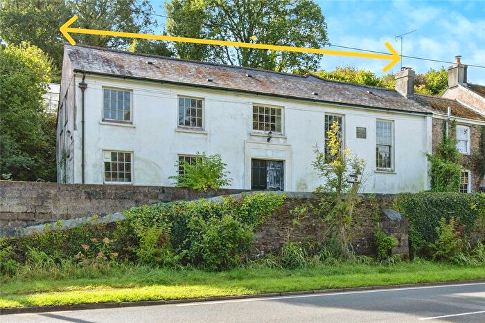 4 Bedroom End Of Terrace House For Sale In Polbathic, Torpoint, Cornwall, PL11