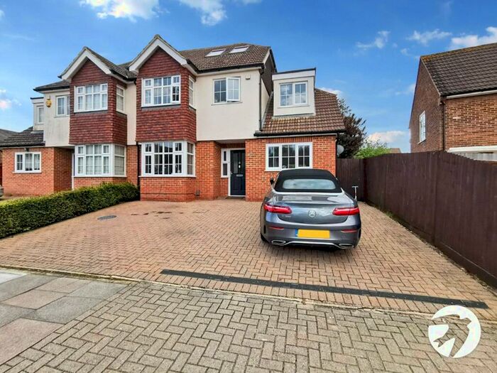 5 Bedroom Semi-Detached House To Rent In Tintagel Road, Orpington, BR5