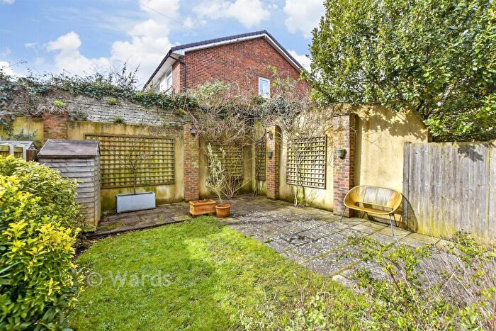 2 Bedroom Semi Detached House For Sale In Well Lane, St Margarets-At-Cliffe, Dover, Kent, CT15
