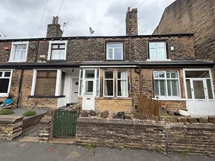 2 Bedroom Terraced House For Sale In Mount Street, Eccleshill, Bradford, BD2