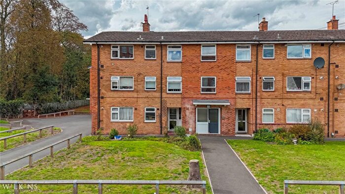 2 Bedroom Flat For Sale In Mill Lane, Fazeley, Tamworth, Staffordshire, B78