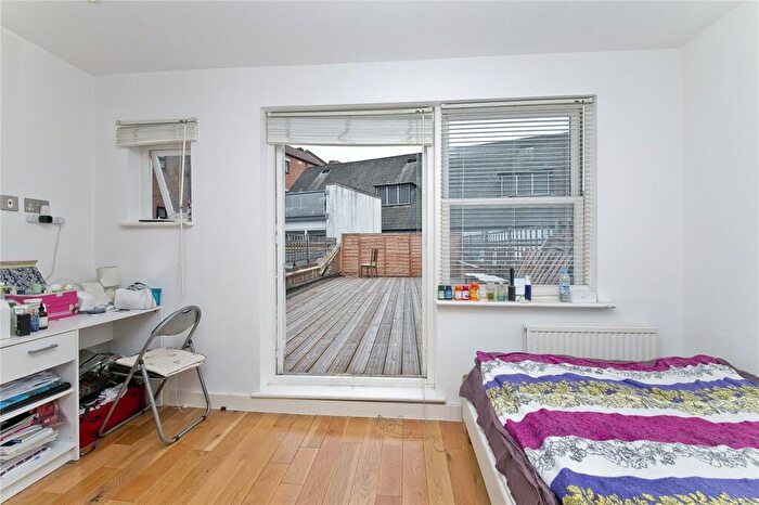 4 Bedroom Terraced House To Rent In Parkway, Camden, NW1