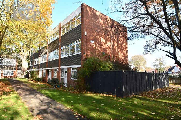 3 Bedroom End Terrace House For Sale In Ainsdale Gardens, Erdington, Birmingham, B24