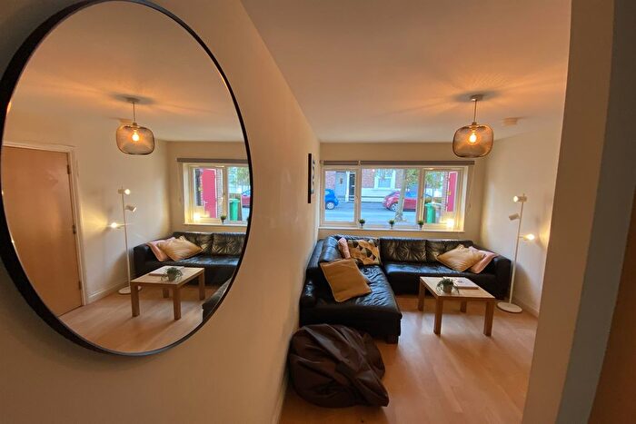 1 Bedroom Terraced House To Rent In Hungerton Street, Lenton, NG7