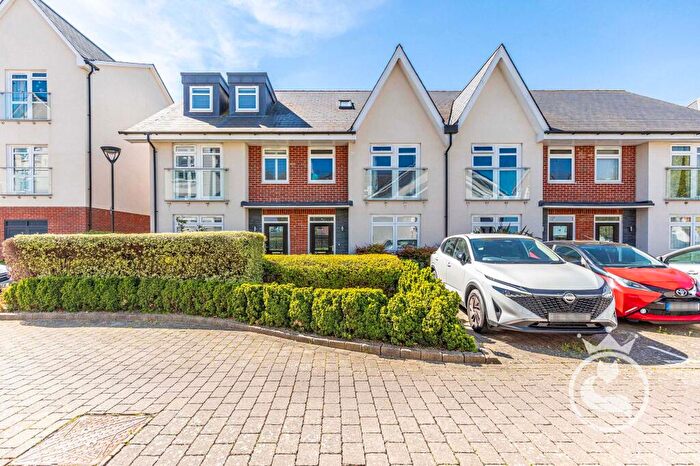 4 Bedroom Terraced House For Sale In Adams Close, Poole, BH15
