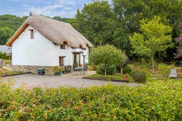 3 Bedroom Detached House For Sale In Dunsford, Exeter, EX6