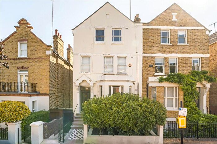 2 Bedroom Apartment For Sale In Mycenae Road, Blackheath, London, SE3