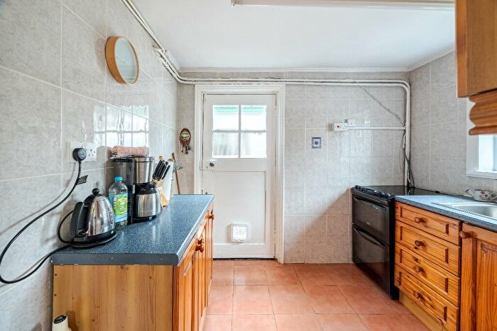 2 Bedroom Terraced House For Sale In Ben Arthur Pace, Lochgoilhead, PA24