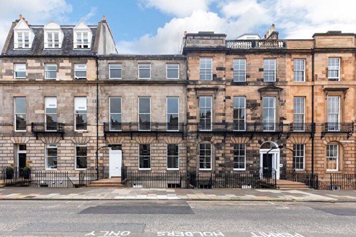 1 Bedroom Flat For Sale In Melville Street, Edinburgh, EH3