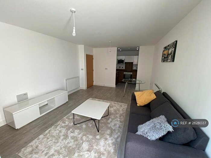 1 Bedroom Flat To Rent In Connaught Heights, London, E16