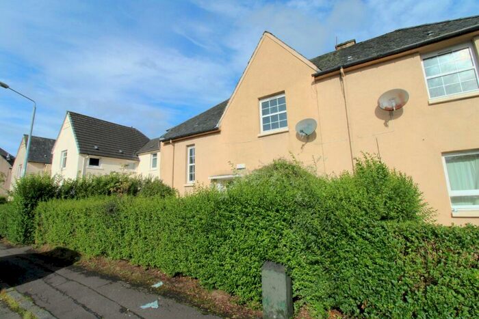 2 Bedroom Flat To Rent In Whitehurst, Bearsden, G61