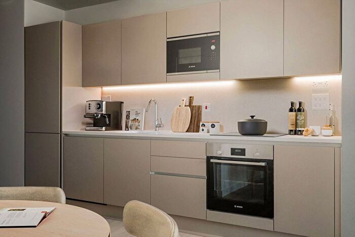 1 Bedroom Flat To Rent In Marble House, Hayes And Harlington, Hayes, UB3