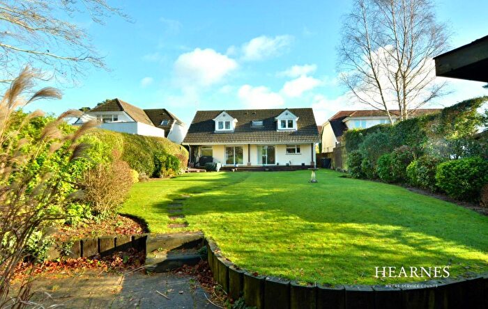 4 Bedroom Detached House For Sale In Pilford Heath Road, Colehill, BH21