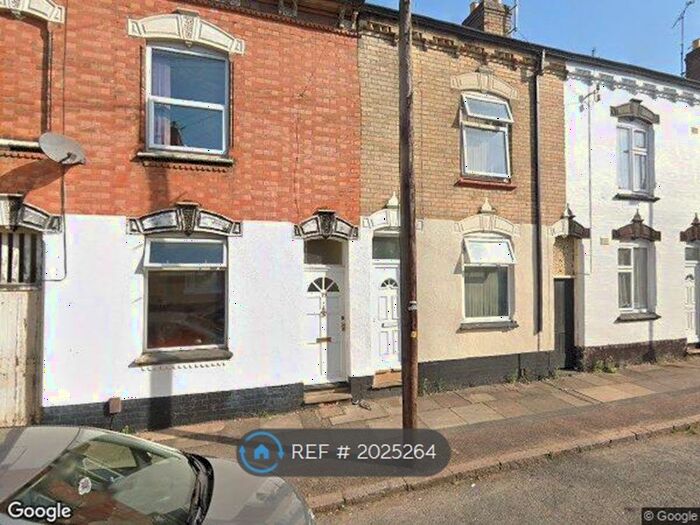 4 Bedroom Terraced House To Rent In Filbert Street East, Leicester, LE2