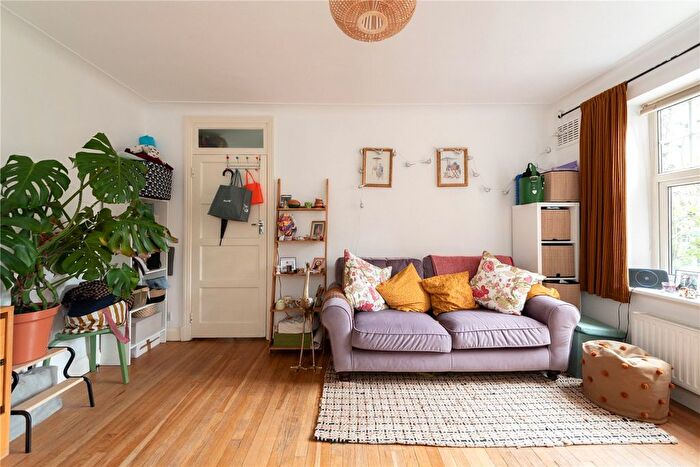Studio For Sale In Havercourt, Haverstock Hill, London, NW3