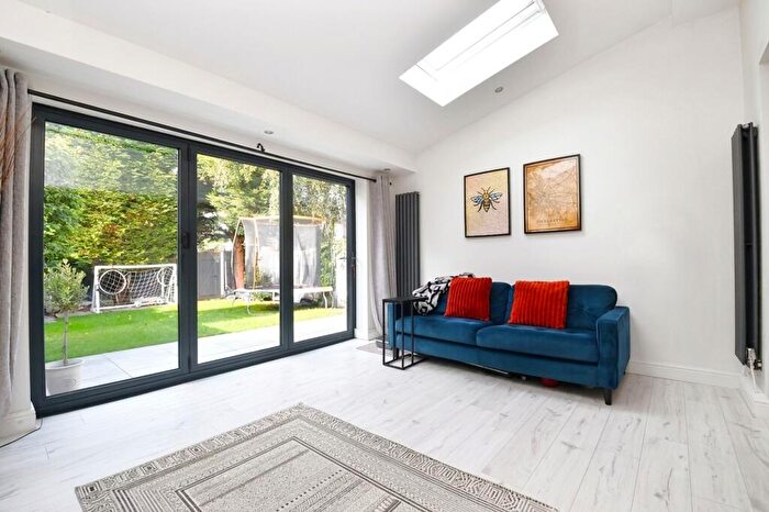 4 Bedroom Semi Detached House For Sale In Brindlehurst Drive, Tyldesley, M29