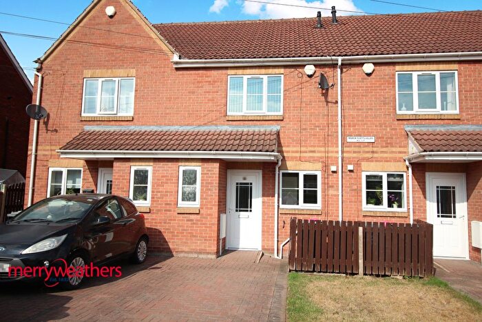 2 Bedroom Town House For Sale In March Flatts Road, Thrybergh, Rotherham, S65
