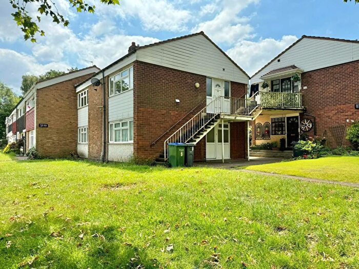 2 Bedroom Maisonette To Rent In Gorsty Close, West Bromwich, B71