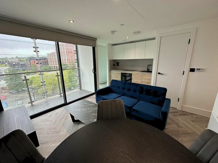 Apartment To Rent In Velocity Tower, Sheffield, S1