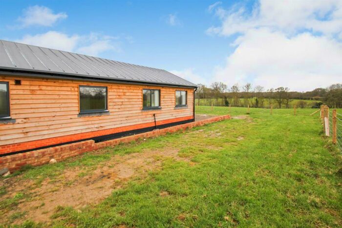2 Bedroom Chalet To Rent In Crumps Lane, Ulcombe, Maidstone, ME17