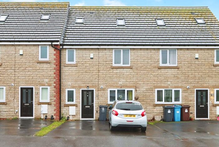 4 Bedroom Terraced House For Sale In Dyche Road, Sheffield, South Yorkshire, S8