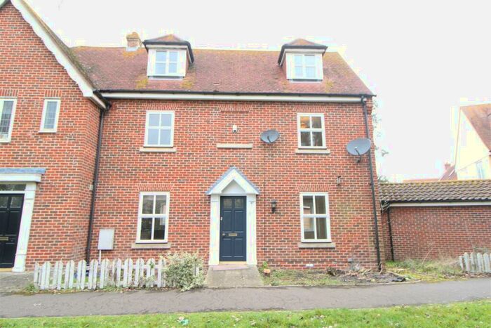 4 Bedroom Semi-Detached House To Rent In Elmstead Road, Colchester, CO4