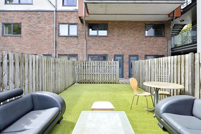2 Bedroom Apartment To Rent In The Cube, Wilbraham Road, M14