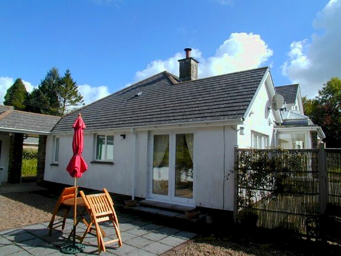 1 Bedroom Bungalow To Rent In Welpark, Shirwell, Barnstaple, Devon, EX31