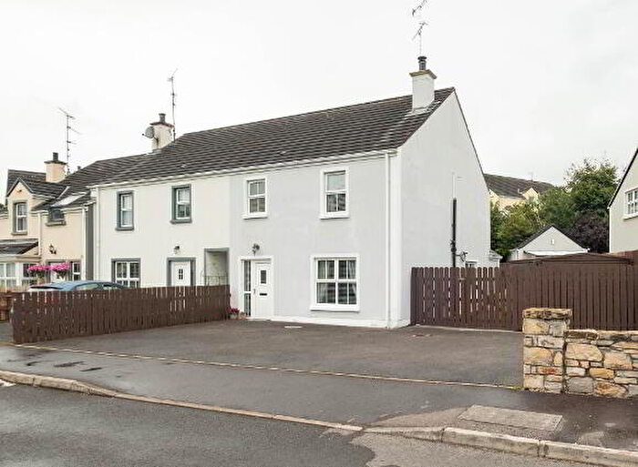 3 Bedroom TownHouse For Sale In Killyveagh View, Enniskillen, BT74
