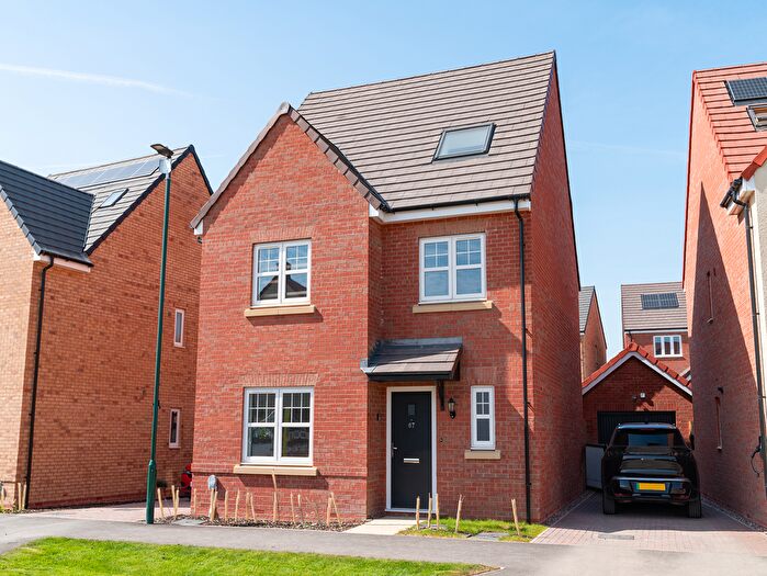 5 Bedroom Detached House To Rent In Hampton Green, Peterborough, PE7
