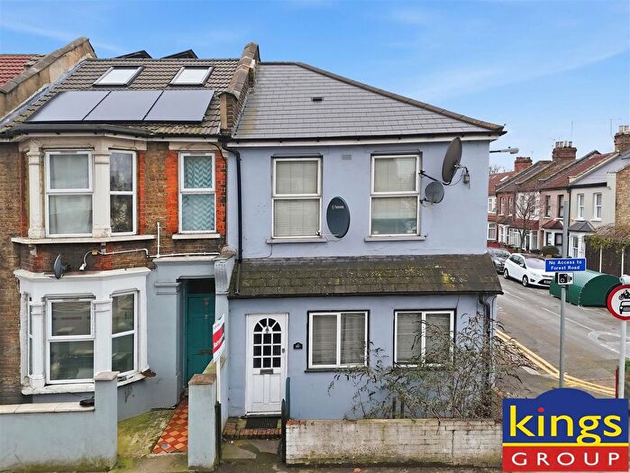1 Bedroom Flat For Sale In Chingford Road, London, E17