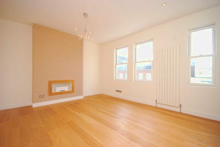 1 Bedroom Flat To Rent In Dancer Road, Parsons Green, London, SW6