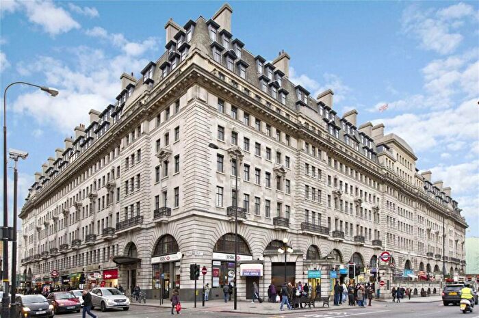 4 Bedroom Flat To Rent In Baker Street, Marylebone, NW1