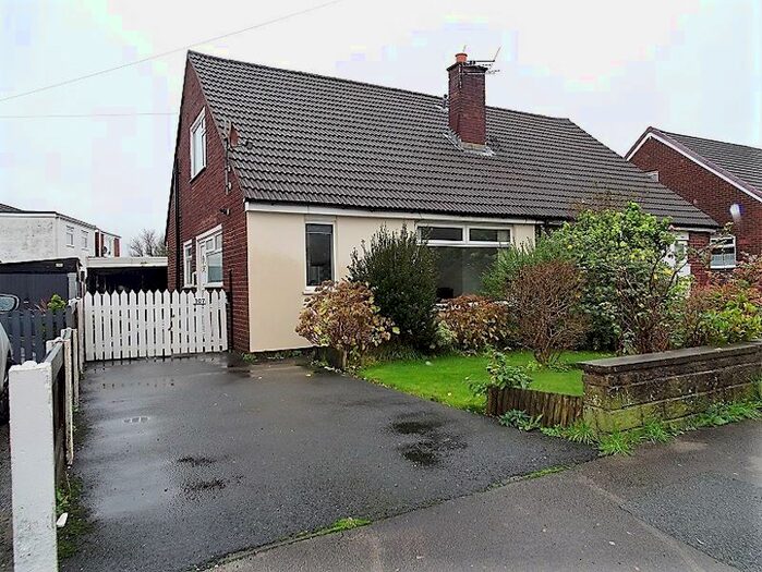 3 Bedroom Semi-Detached House To Rent In Old Hall Drive, Bamber Bridge, Preston, PR5