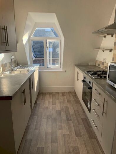 3 Bedroom Flat To Rent In Bertram Road, Liverpool, Merseyside, L17