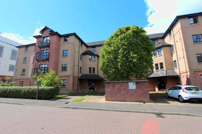 3 Bedroom Flat To Rent In Russell Gardens, Roseburn, Edinburgh, EH12