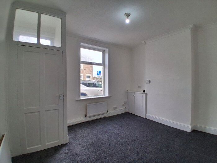 3 Bedroom Terraced House To Rent In Cog Lane, Burnley, BB11