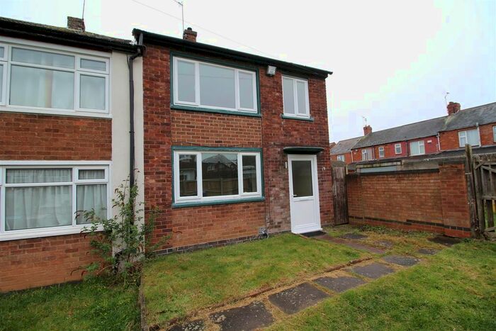 3 Bedroom Terraced House To Rent In Whitnash Grove, Wyken, Coventry, CV2