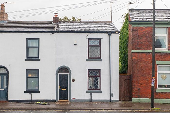 2 Bedroom End Terrace House For Sale In Victoria Road, Walton-Le-Dale, Preston, PR5