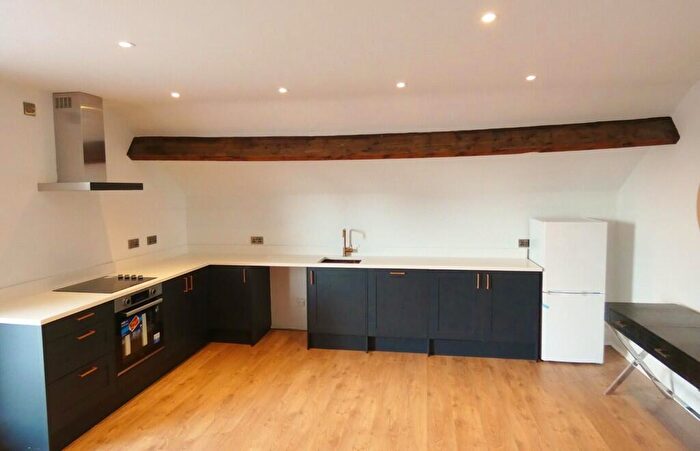 2 Bedroom Penthouse To Rent In Victoria Parade, Preston, PR2
