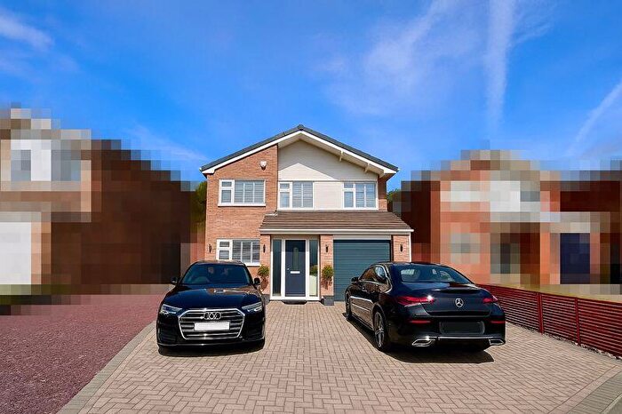 3 Bedroom Detached House To Rent In Golf Open - Lingdales, Formby - Sleeps, L37